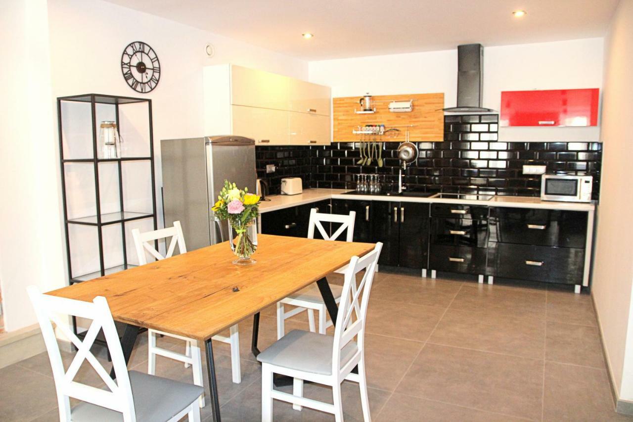 Loft Centrum 주토리야 외부 사진